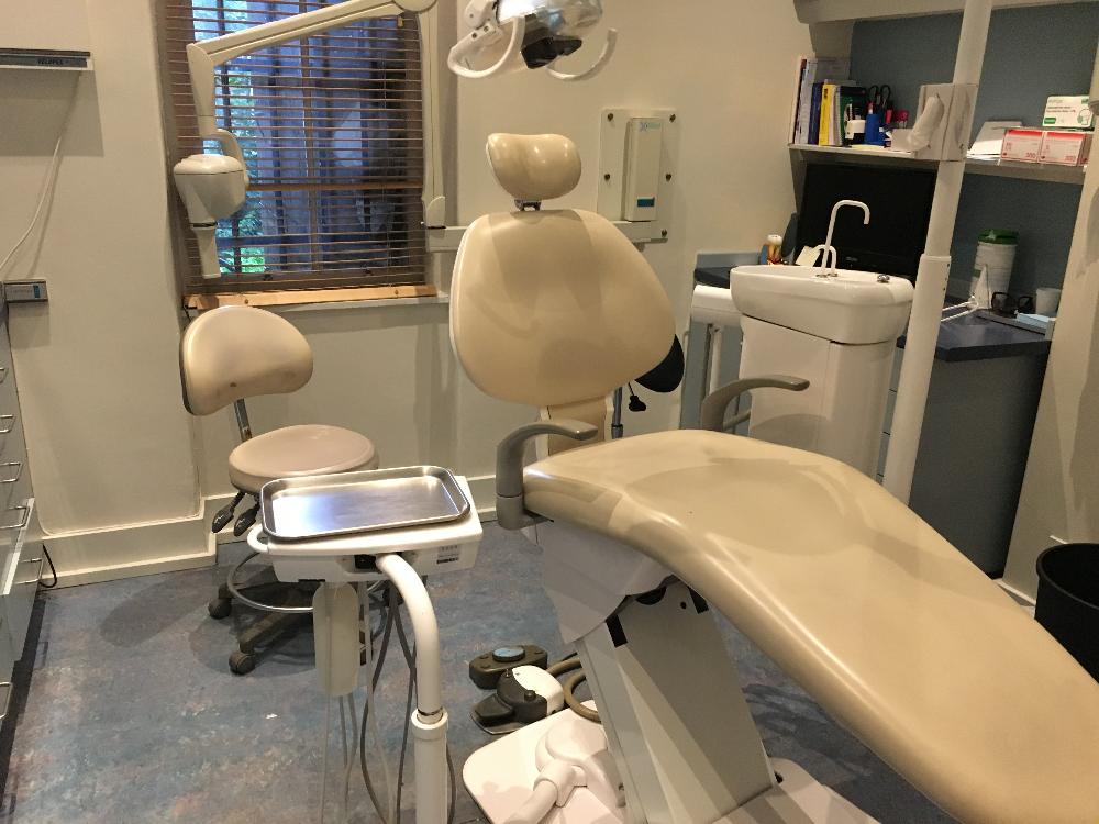 EH10 Dental Practice